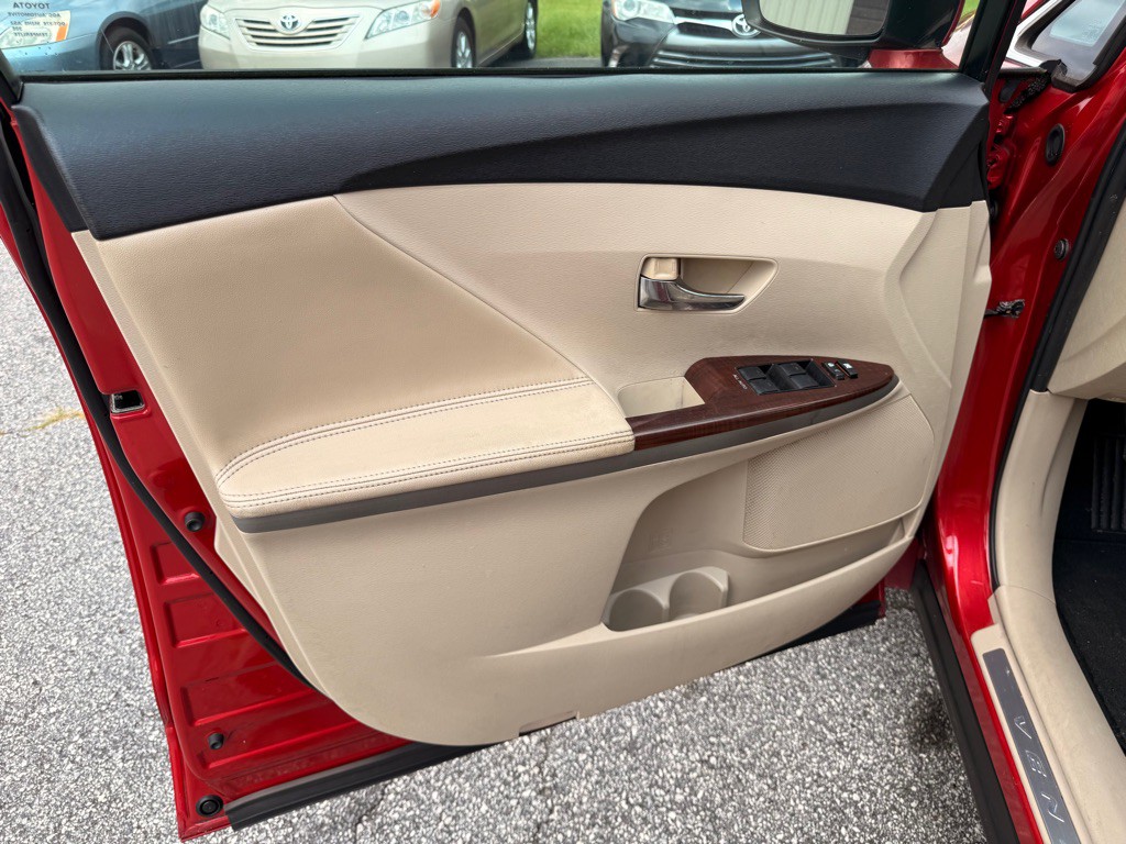 2009 Toyota Venza Image 11