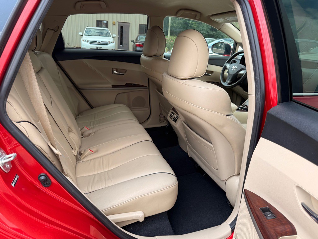2009 Toyota Venza Image 15