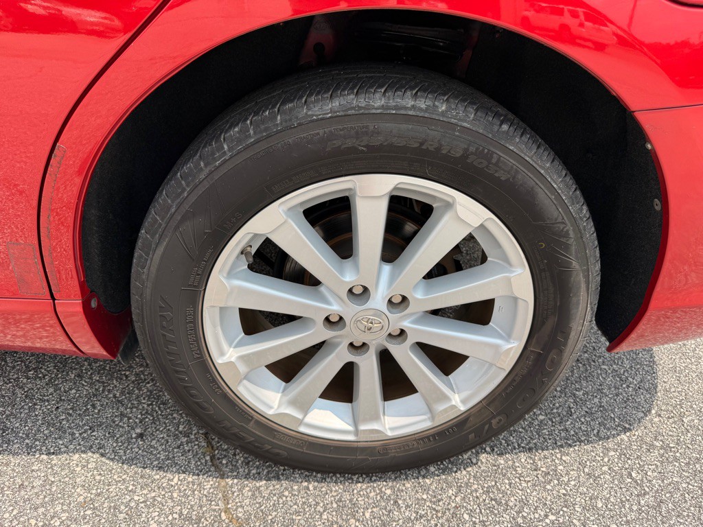 2009 Toyota Venza Image 16