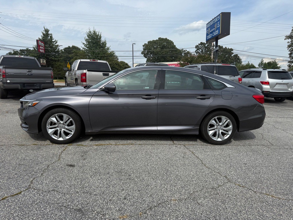 2019 Honda Accord Image 4