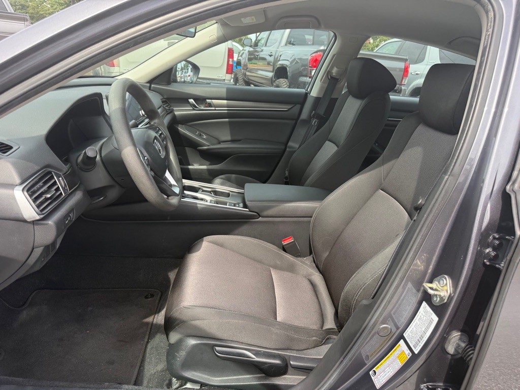 2019 Honda Accord Image 9