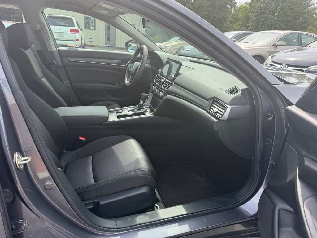 2019 Honda Accord Image 13