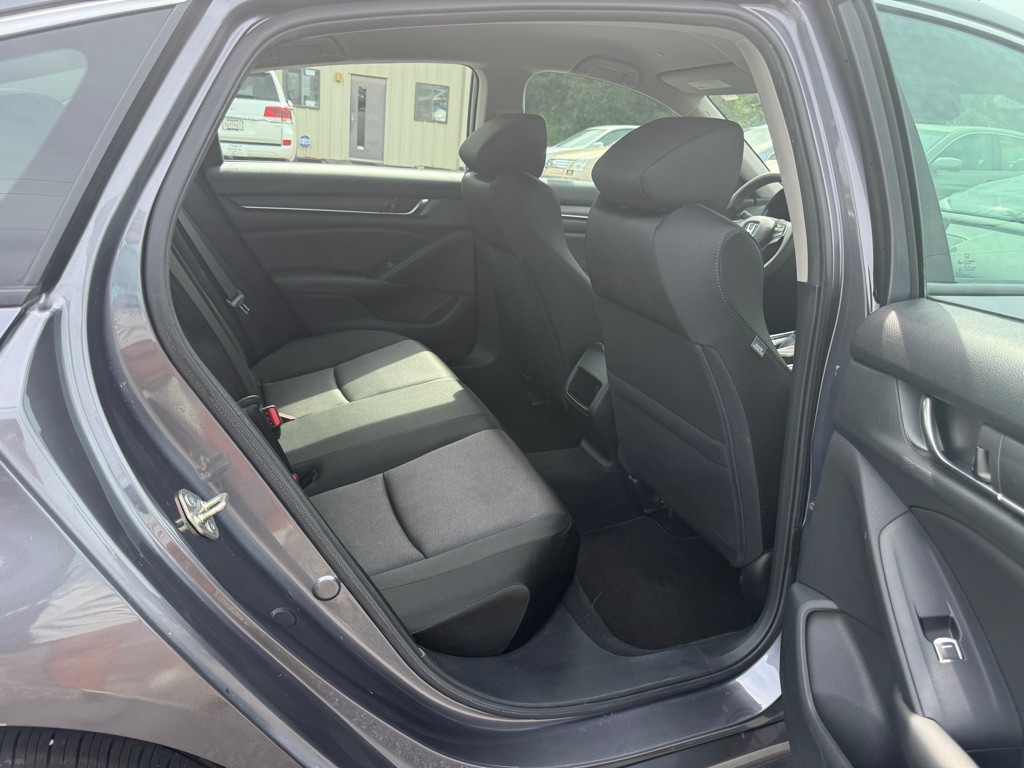 2019 Honda Accord Image 14