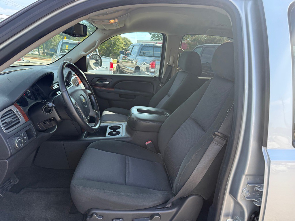 2013 Chevrolet Tahoe Image 9