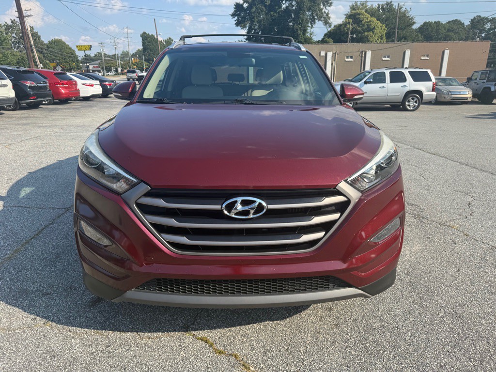 2016 Hyundai Tucson Image 2