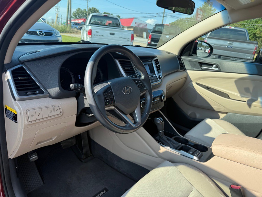2016 Hyundai Tucson Image 10