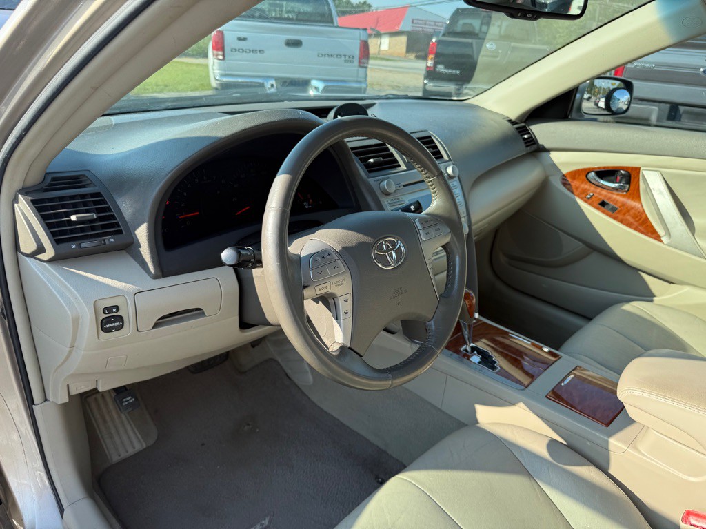 2008 Toyota Camry Image 10