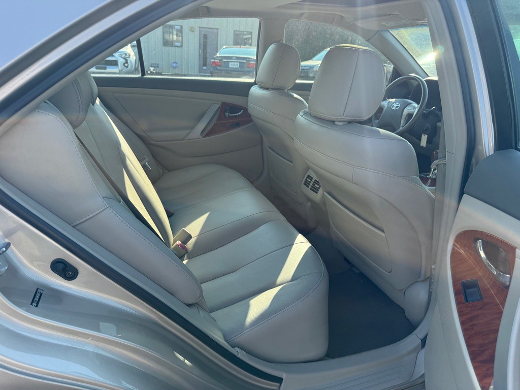 2008 Toyota Camry Image 15