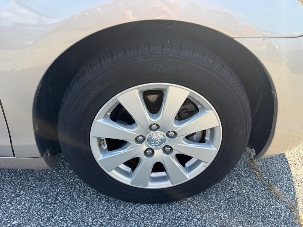 2008 Toyota Camry Image 16