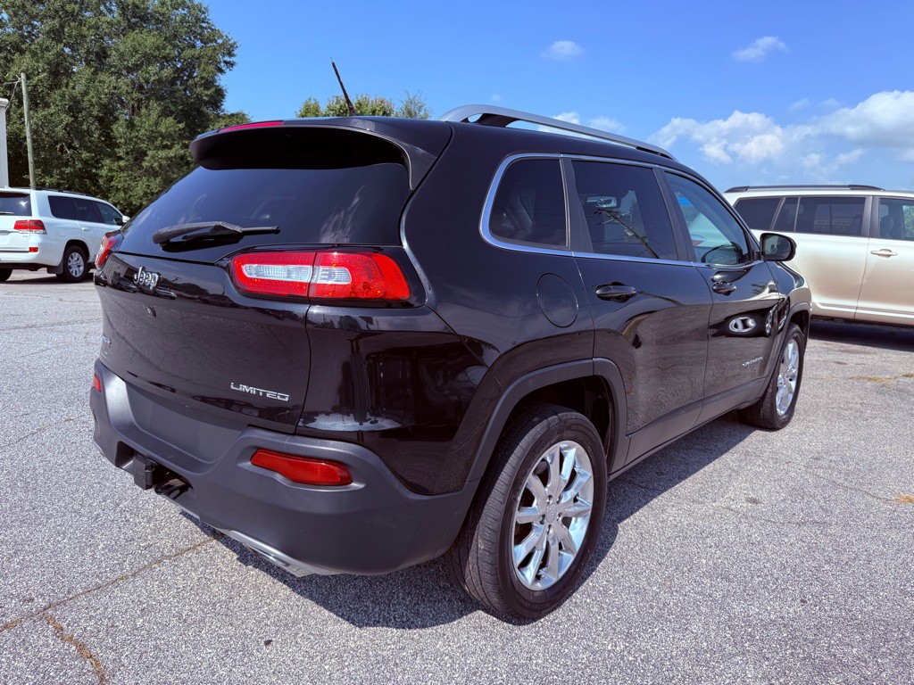 2015 Jeep Cherokee Image 7