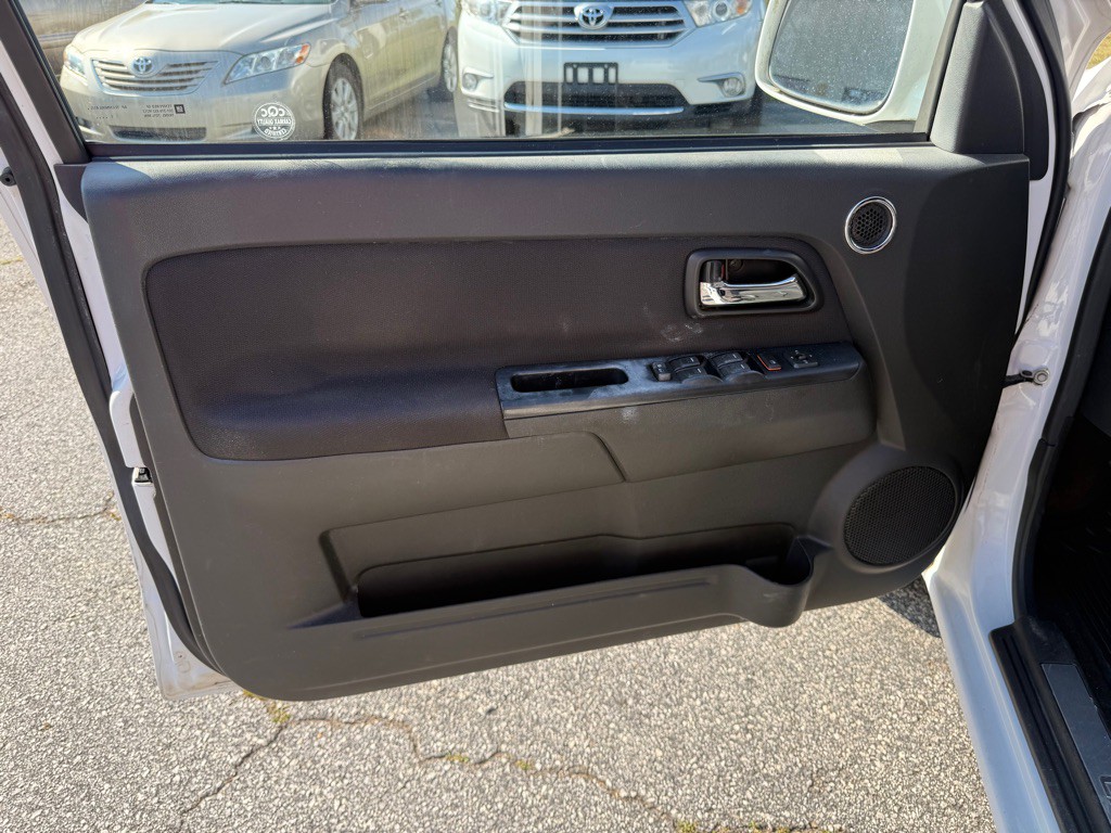2012 Chevrolet Colorado Image 11
