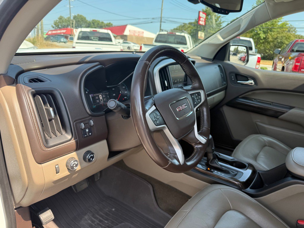 2017 GMC Canyon Image 12