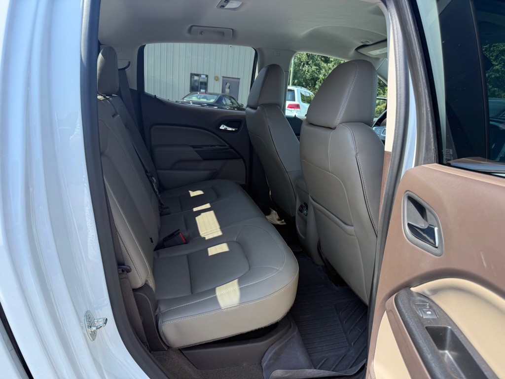 2017 GMC Canyon Image 16