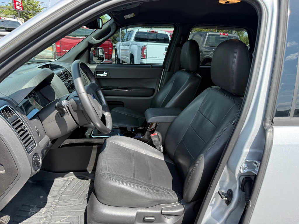 2012 Ford Escape Image 9