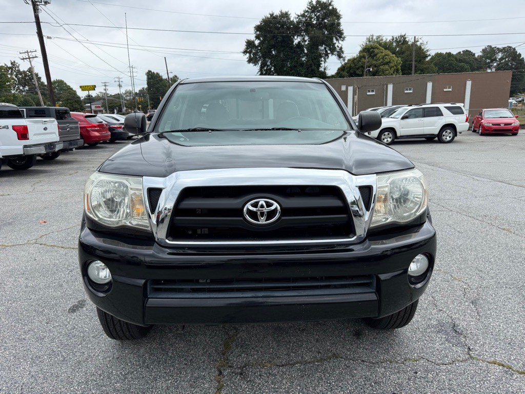 2011 Toyota Tacoma Image 2