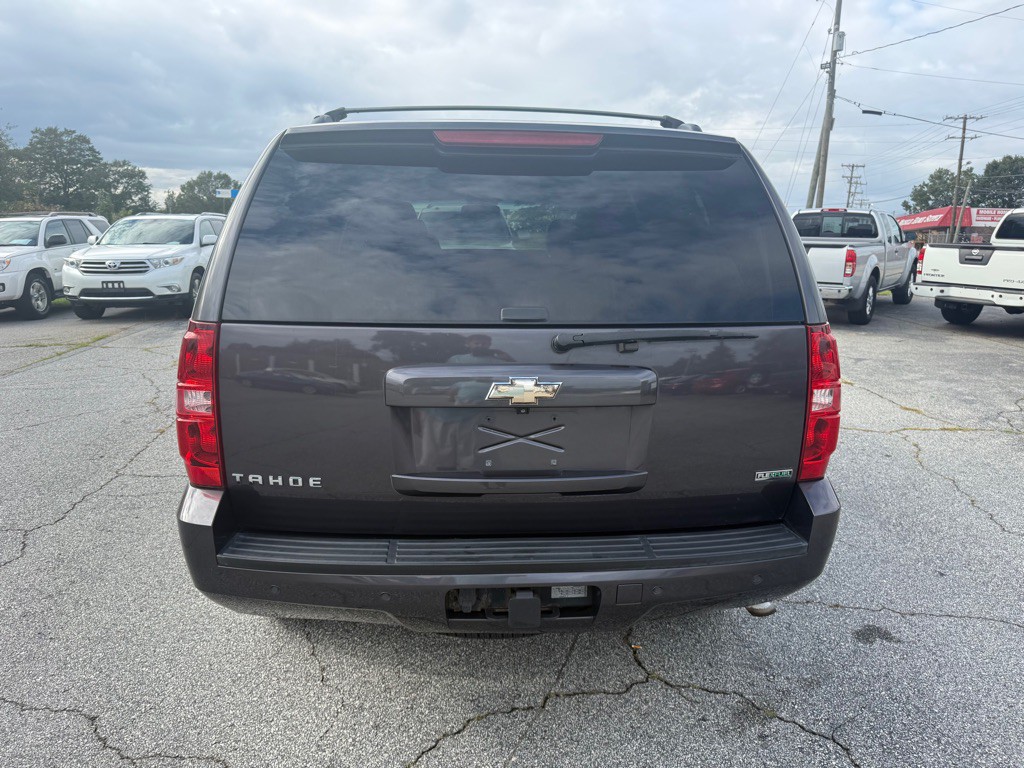2011 Chevrolet Tahoe Image 6