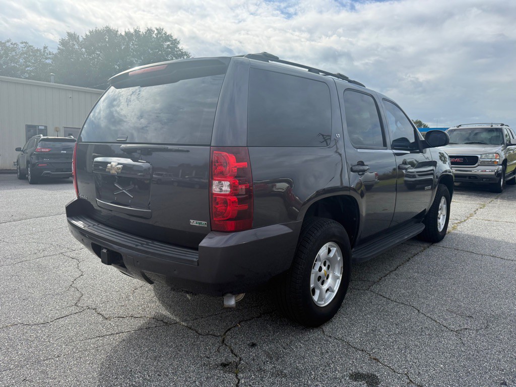 2011 Chevrolet Tahoe Image 7