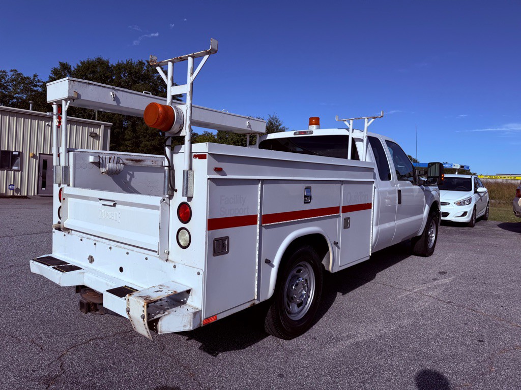 2013 Ford F-350 Image 7