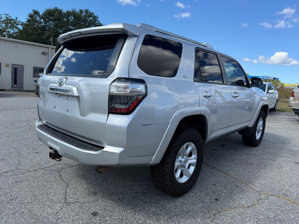 2016 Toyota 4Runner Image 7