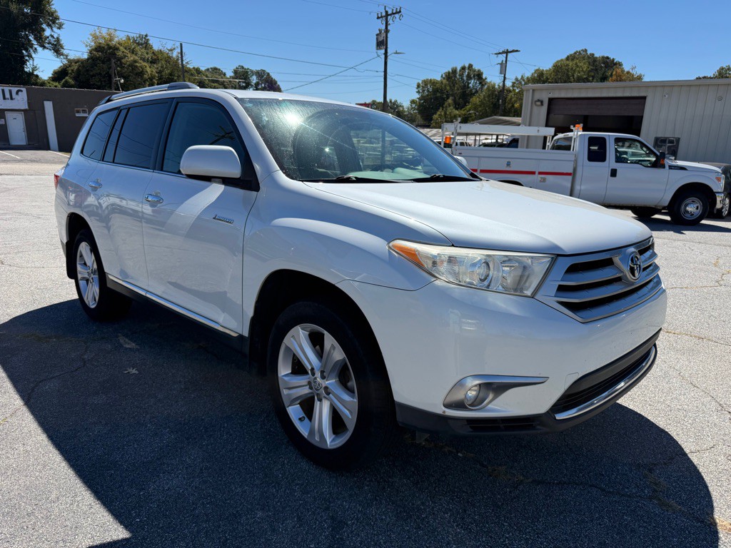 2011 Toyota Highlander Image 3