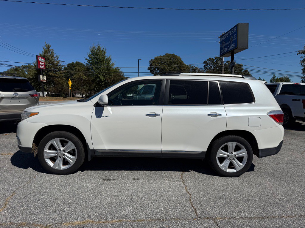 2011 Toyota Highlander Image 4