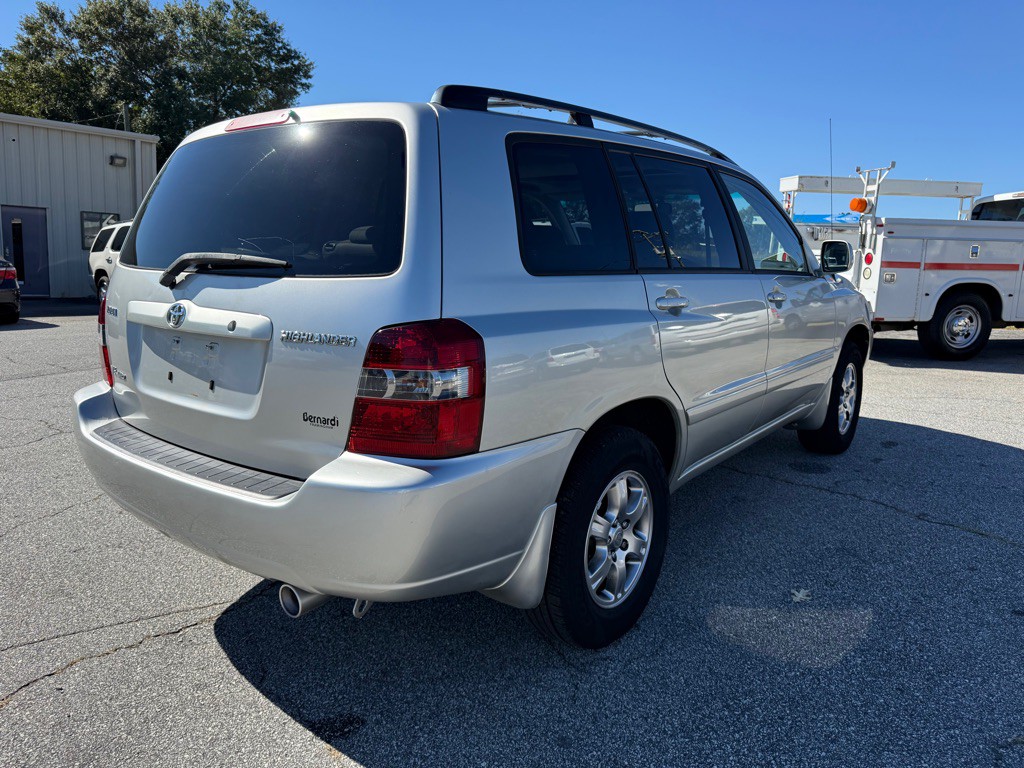 2005 Toyota Highlander Image 7