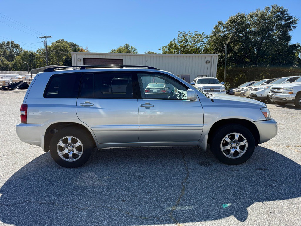 2005 Toyota Highlander Image 8