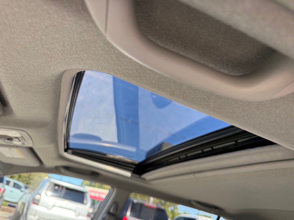 2005 Toyota Highlander Image 11