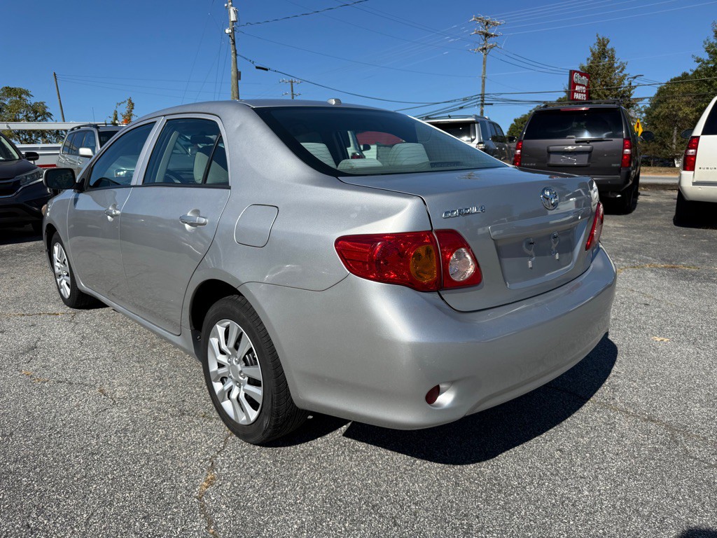 2010 Toyota Corolla Image 5