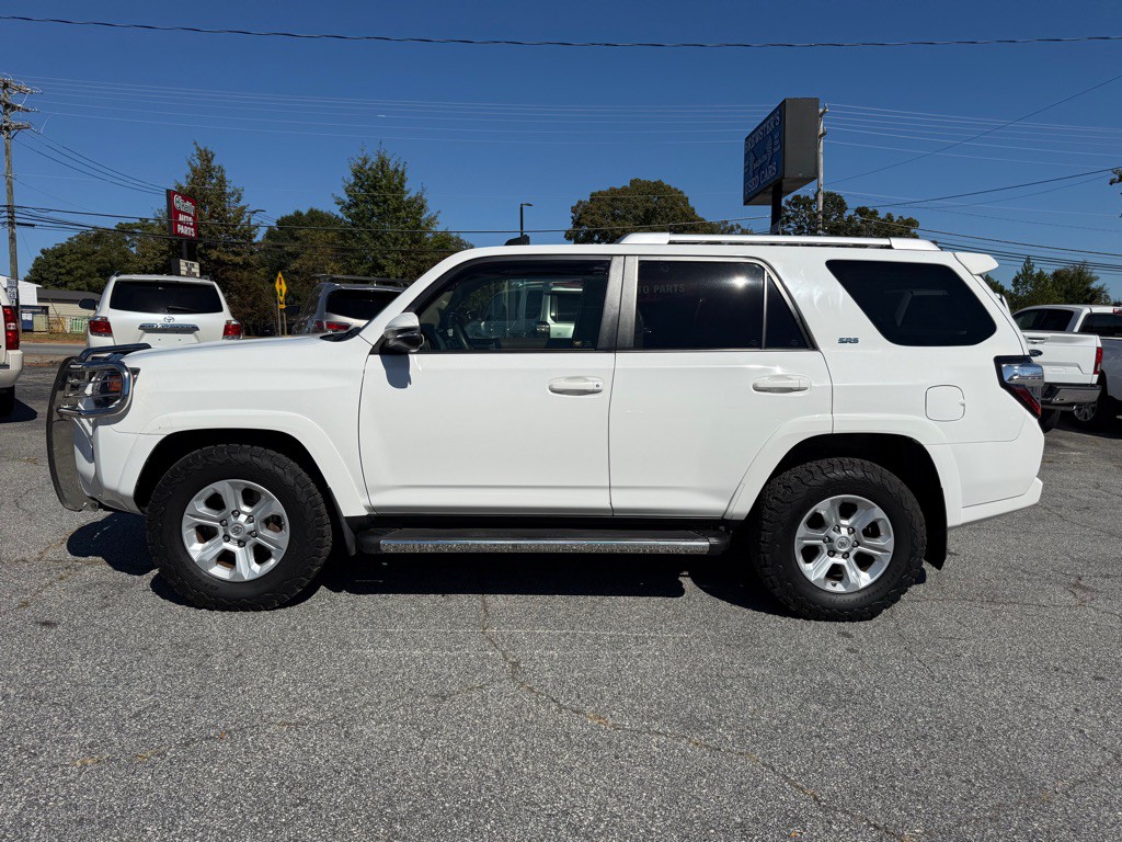 2016 Toyota 4Runner Image 4