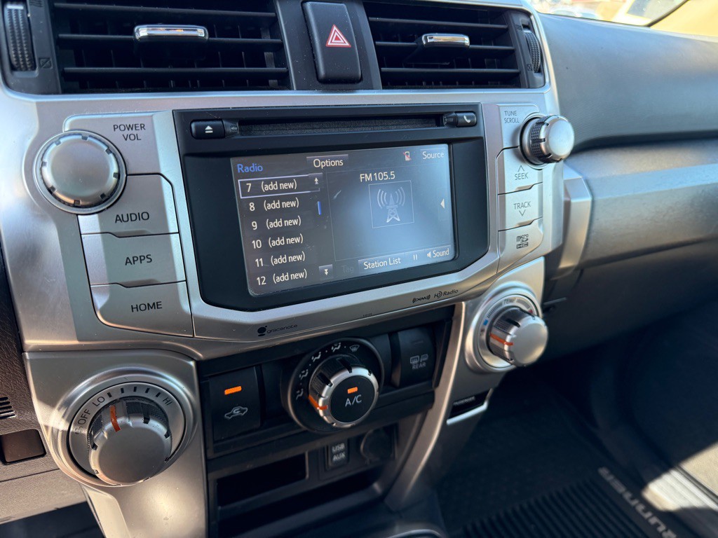 2016 Toyota 4Runner Image 11