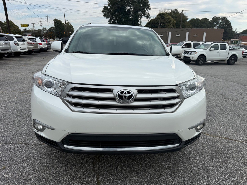 2012 Toyota Highlander Image 2