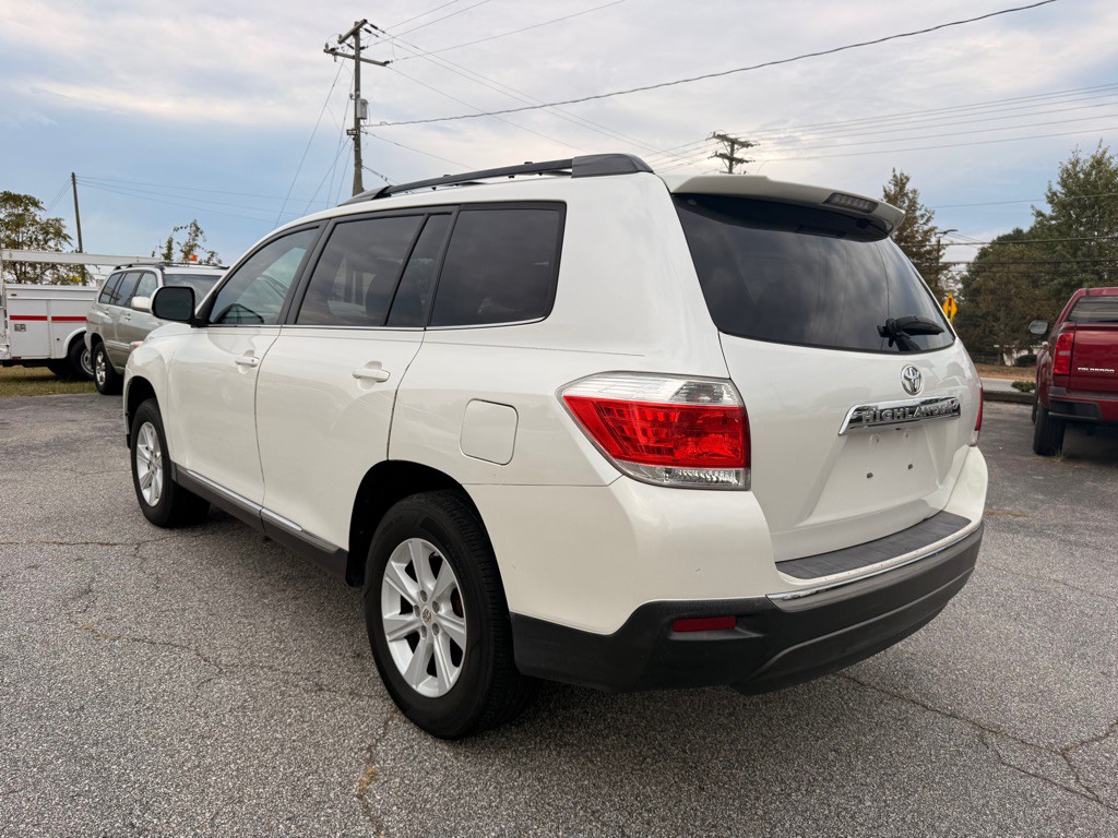 2012 Toyota Highlander Image 5