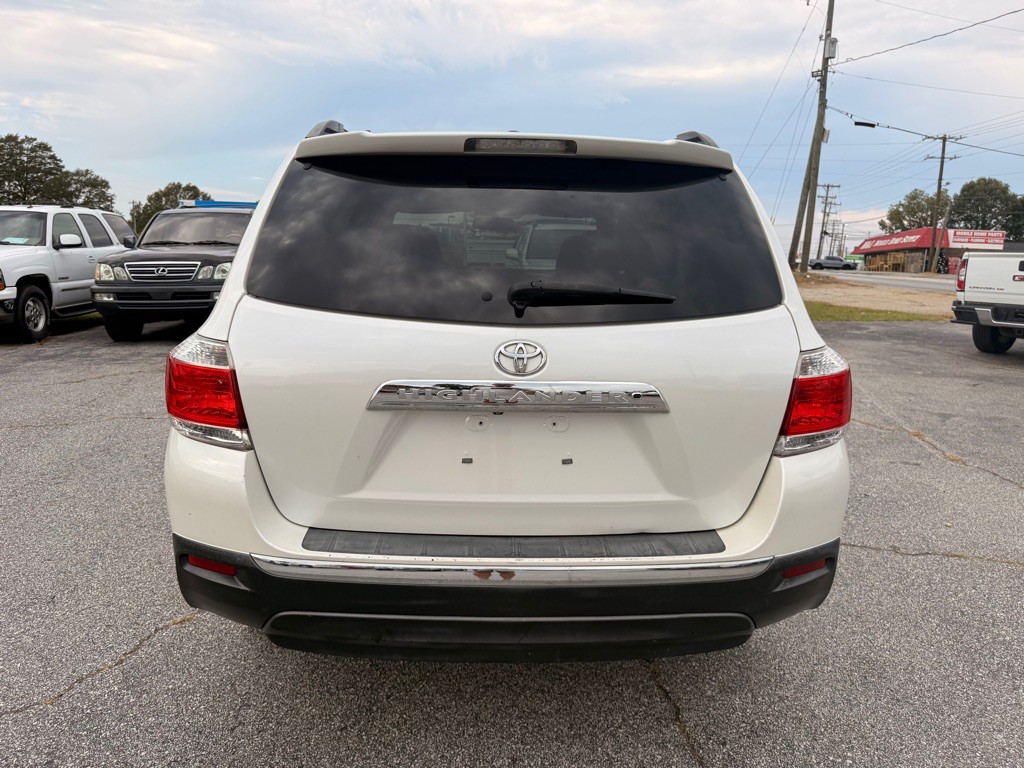 2012 Toyota Highlander Image 6
