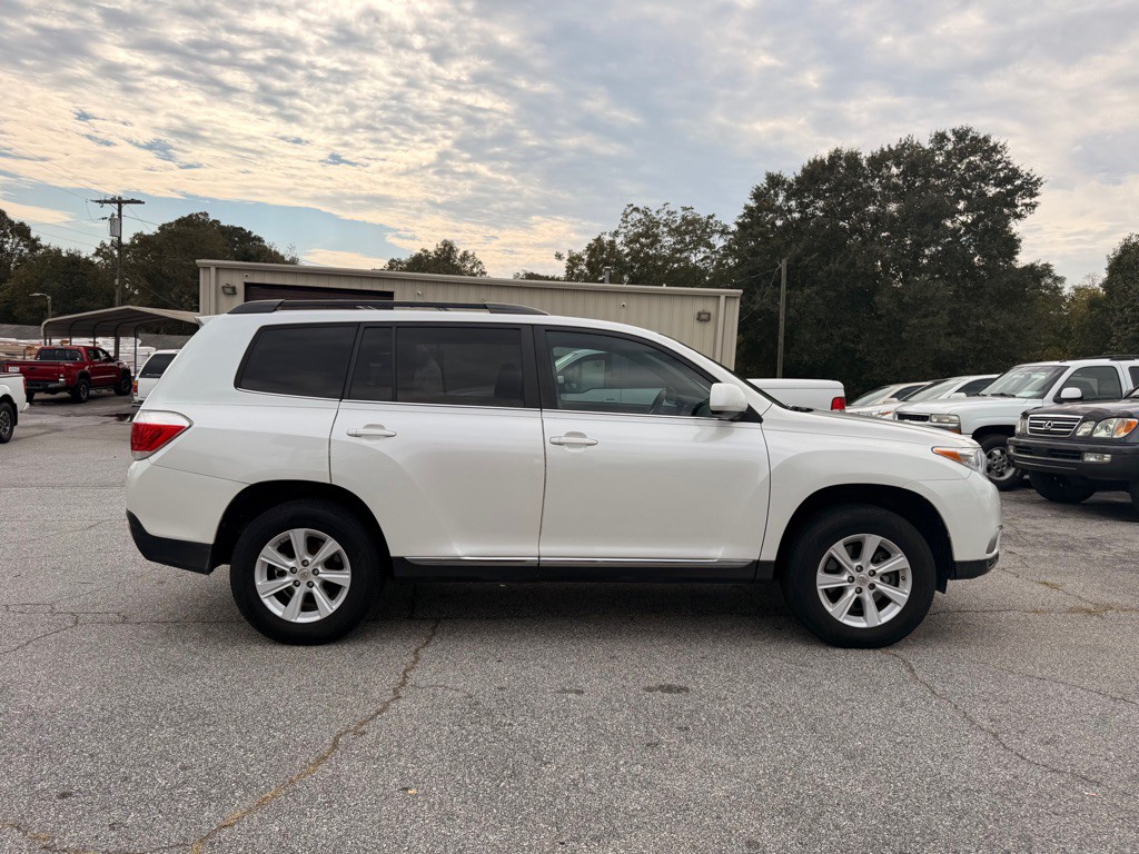 2012 Toyota Highlander Image 8
