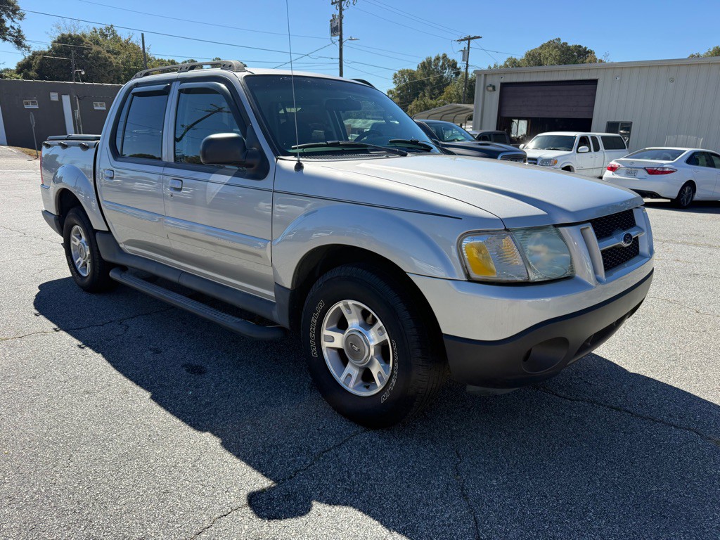 2004 Ford Explorer Image 3