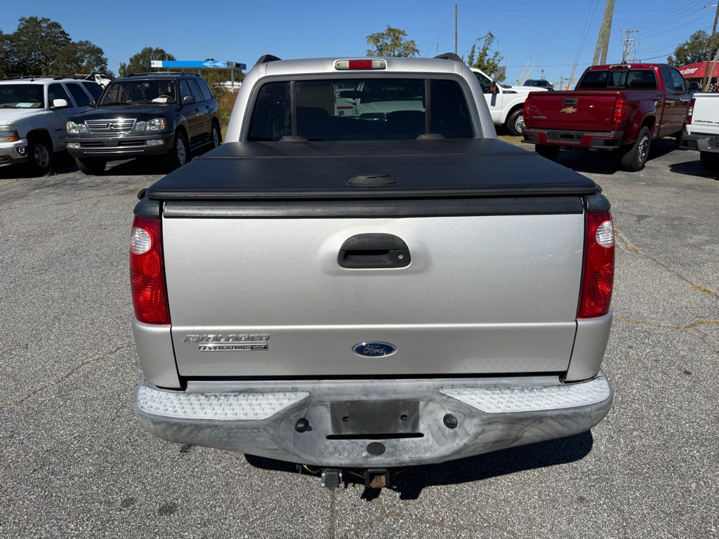 2004 Ford Explorer Image 6