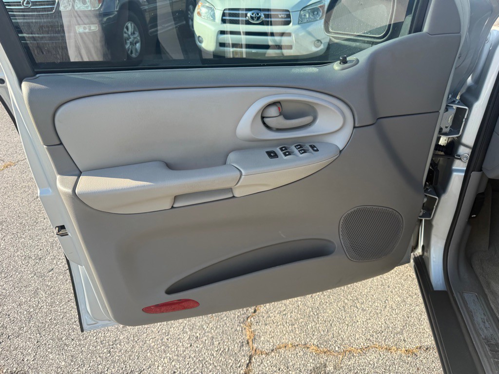 2008 Chevrolet Trailblazer Image 11