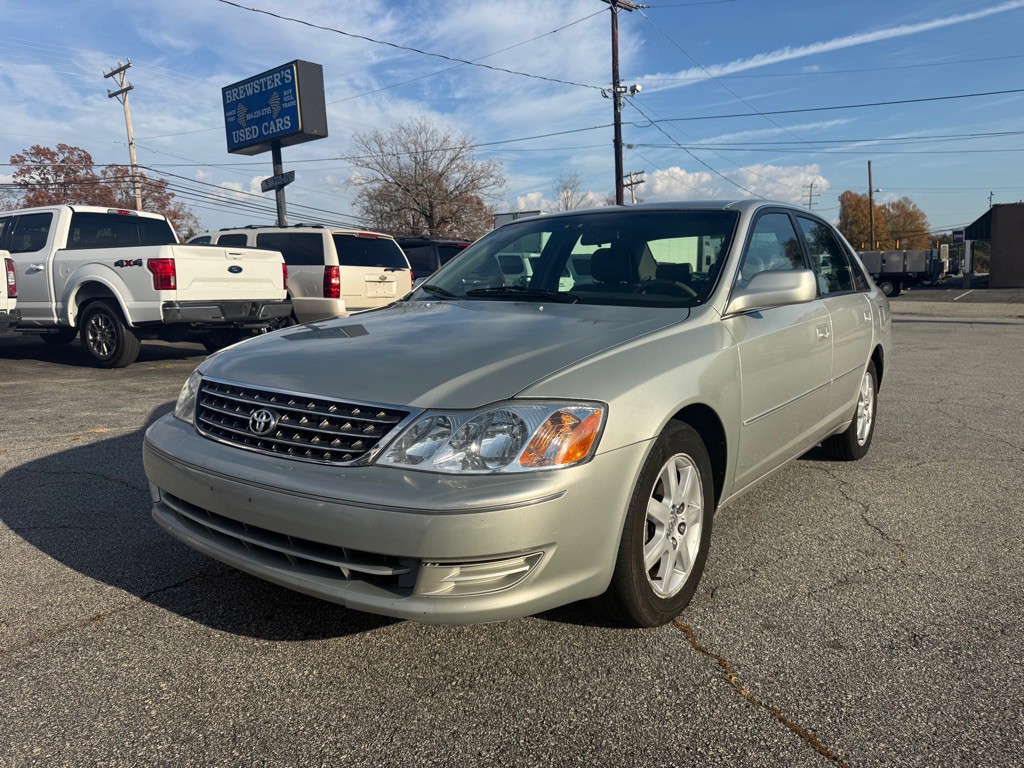 2003 Toyota Avalon Image 1