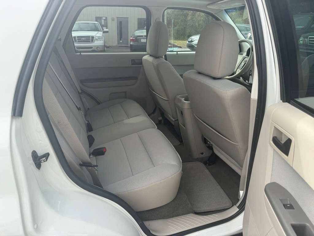 2012 Ford Escape Image 16