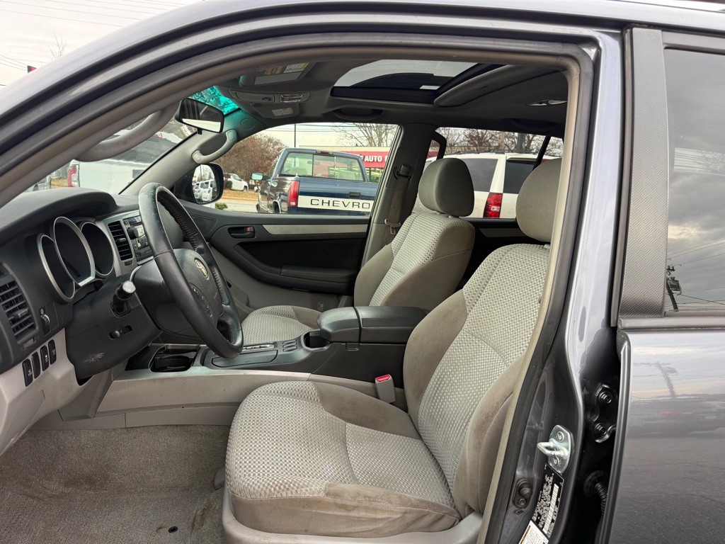 2008 Toyota 4Runner Image 9