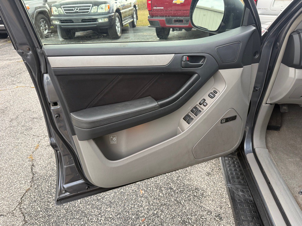 2008 Toyota 4Runner Image 12