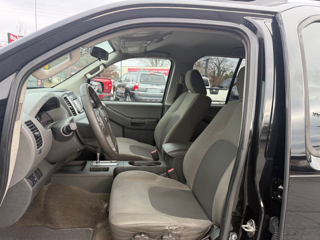 2015 Nissan Xterra Image 9