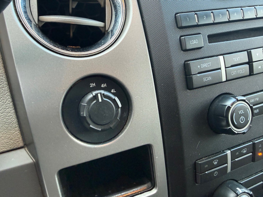 2010 Ford F-150 Image 11