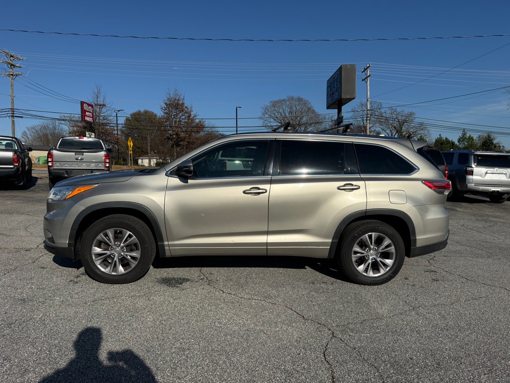 2014 Toyota Highlander Image 4