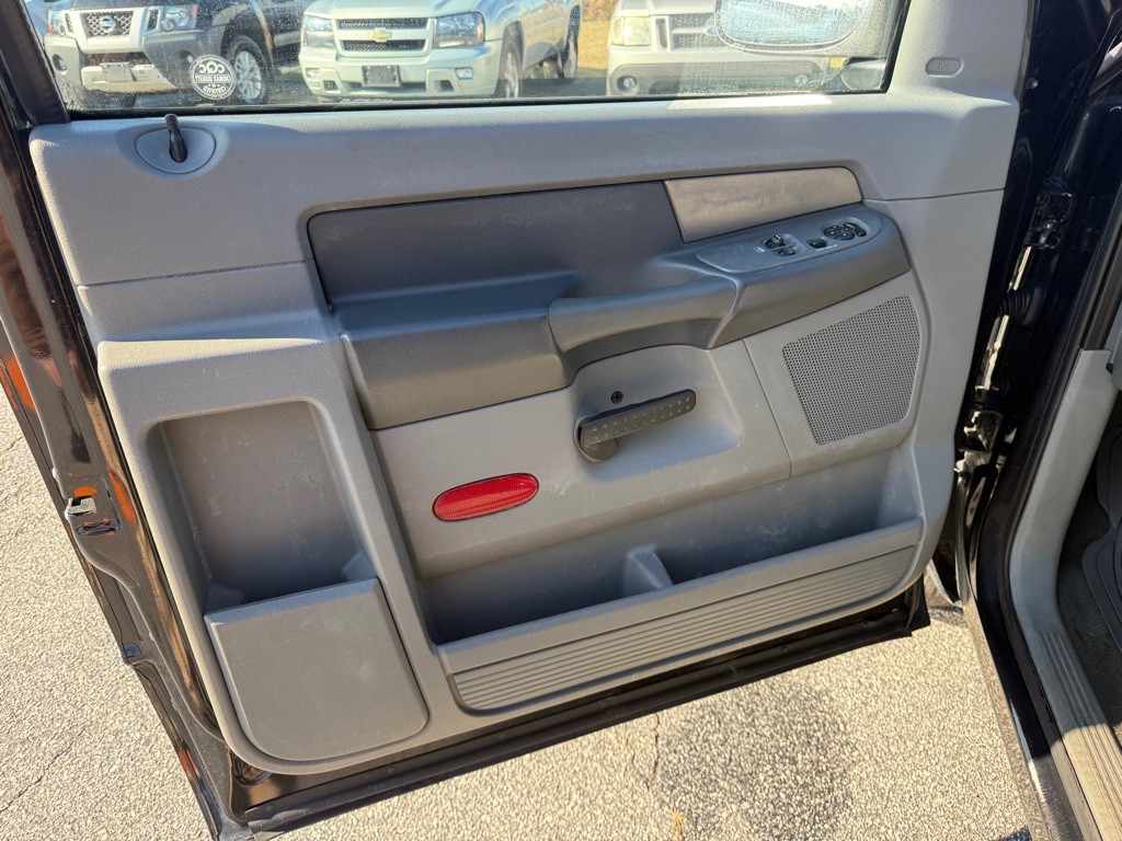 2008 Dodge Ram 1500 Image 11