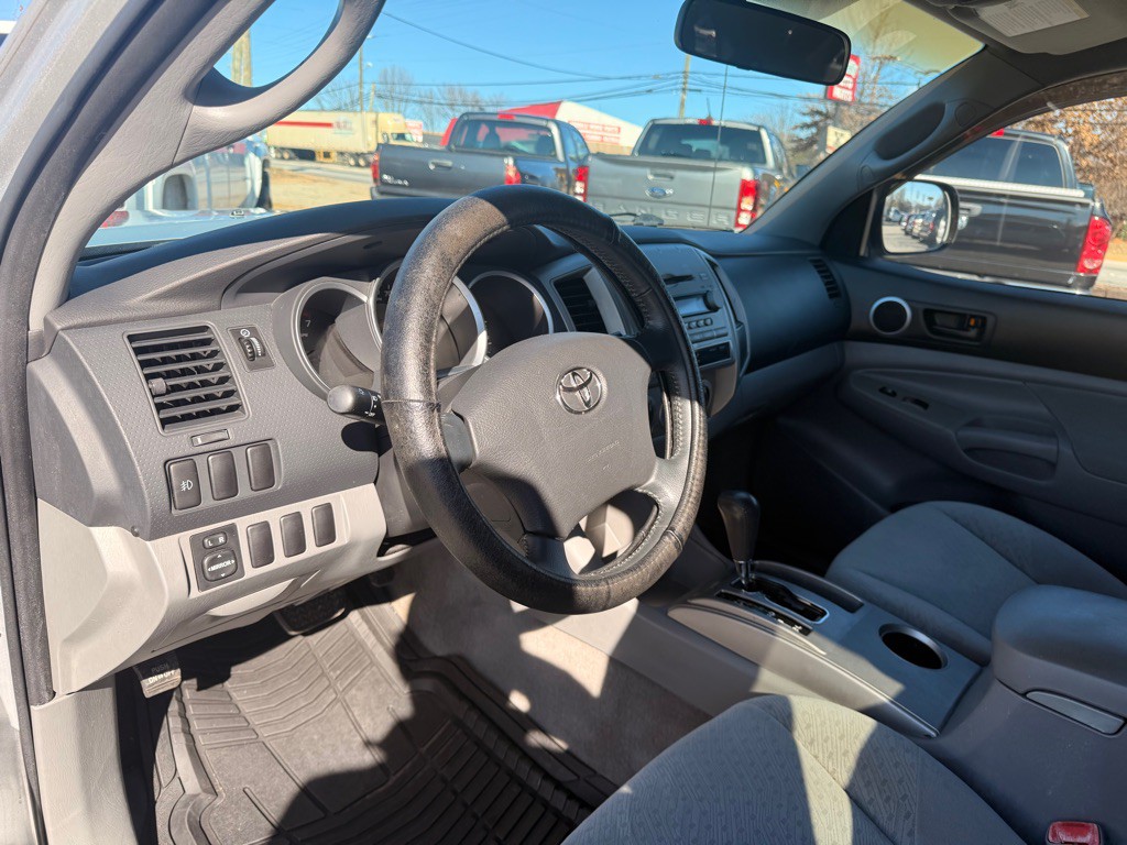 2007 Toyota Tacoma Image 10