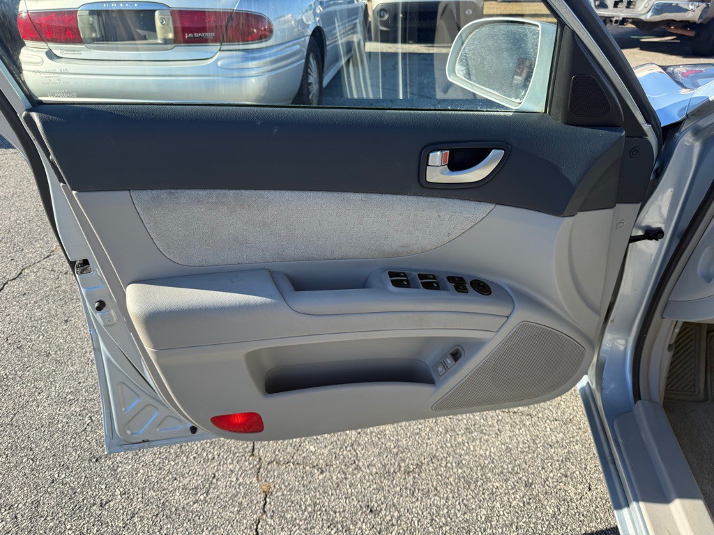 2007 Hyundai Sonata Image 9