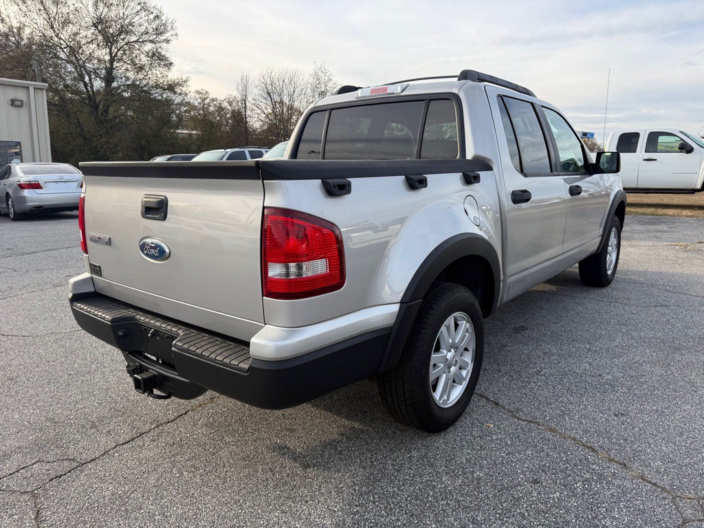 2008 Ford Explorer Image 7