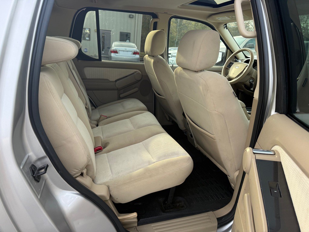 2008 Ford Explorer Image 15